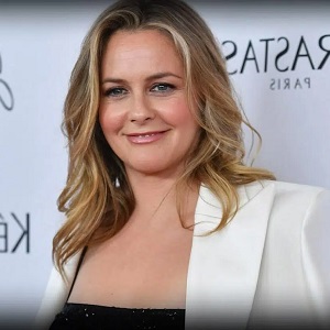 celebrity Alicia Silverstone